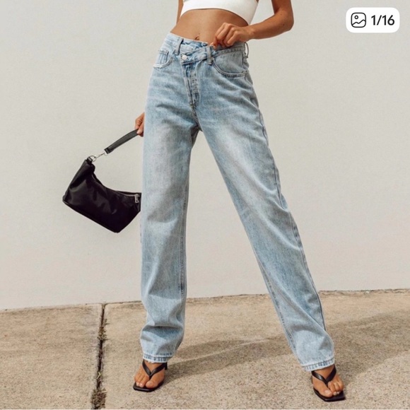 Princess Polly Denim - Princess Polly Holly Wide Leg Asymmetrical Button Fly Jeans. Sz 8.